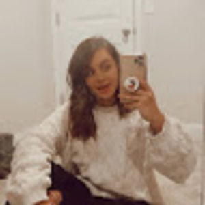 Meet your Posher, Alexis